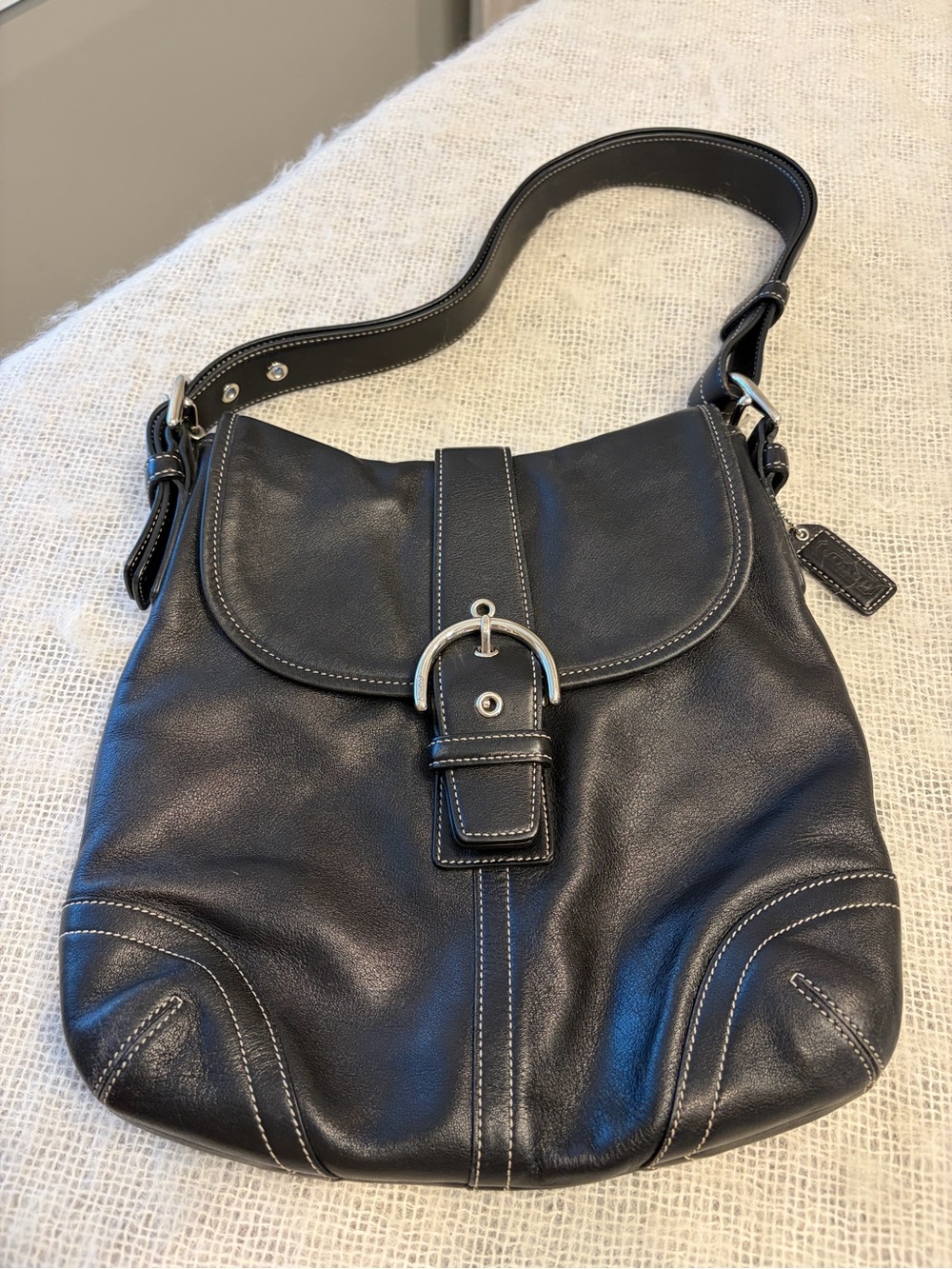 Coach Vintage Y2K Black Soho Leather Buckle Flap Shoulder or Crossbody Bag 9480